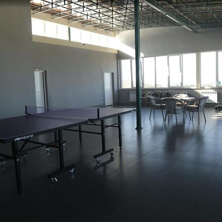 Bek Plus Hotel Takchilik Exterior photo